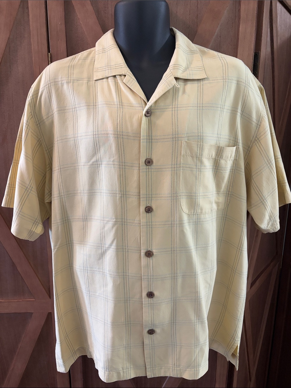 TOMMY BAHAMA 100% Silk Yellow Plaid Short Sleeve Button Up Shirt SIZE MEDIUM